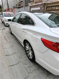 هيونداي أزيرا